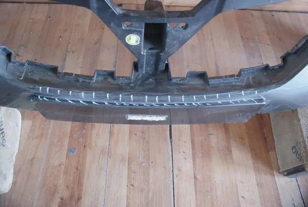 Etupuskuri Renault Arkana OEM 9811332480 image 2