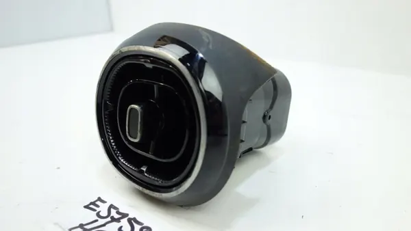 Mercedes-Benz C W206 Galler OEM A2068303301 image 3