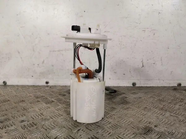 Hyundai Kraftstoffpumpe OEM FBZ15477 - Gebraucht image 2