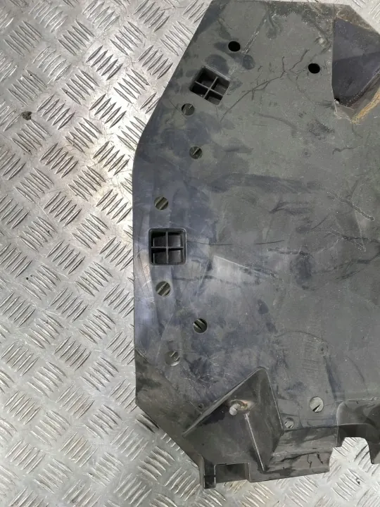 Subaru bränsletanksskydd OEM FBZ20472 - Begagnad image 4