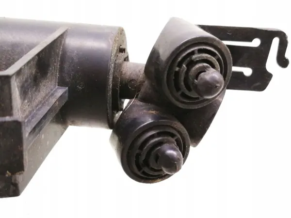 Volvo V50 Scheinwerferreiniger OEM 1307030218 image 3