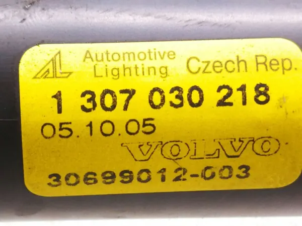 Volvo V50 Scheinwerferreiniger OEM 1307030218 image 4