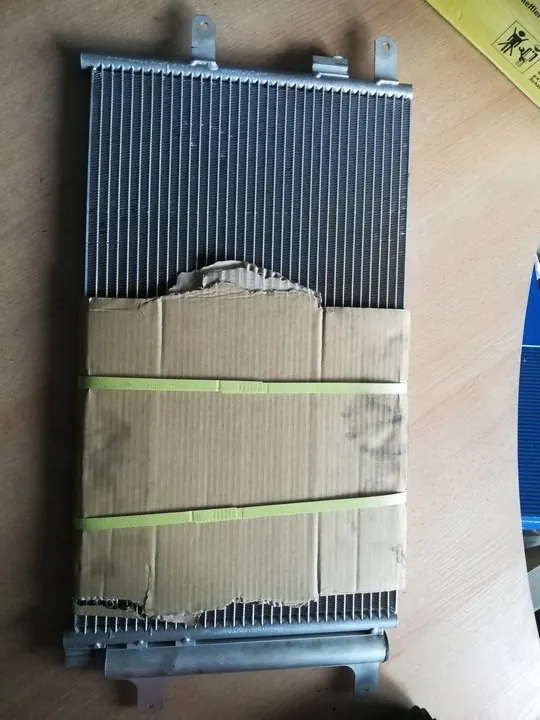 SRLine 3052K8C3S Ilmastointikondensaattori image 2