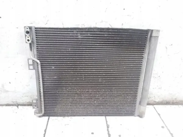 Nissan NV200 AC-condensor OEM ARA227166 - Gebruikt image 2