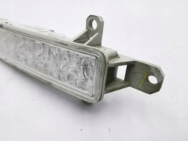 DRL Halógeno Toyota Aygo II OEM 9815568380 image 4
