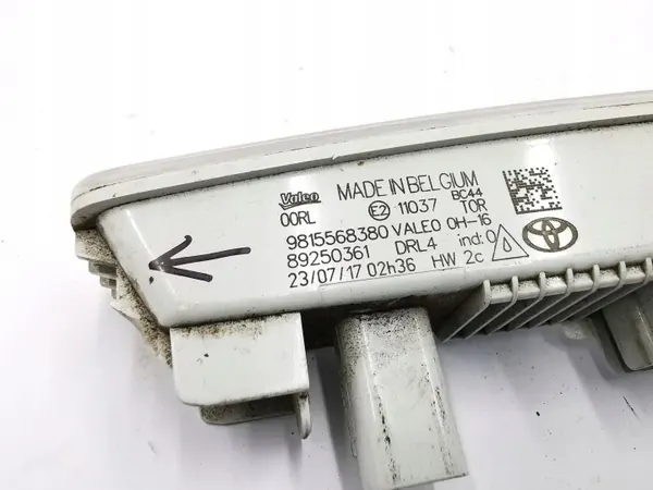 DRL Halógeno Toyota Aygo II OEM 9815568380 image 6