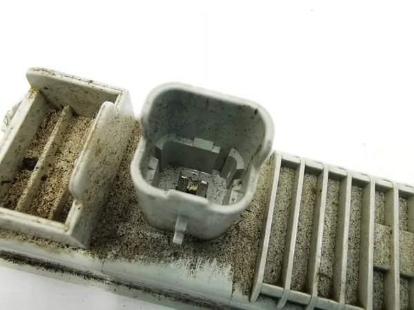 DRL Halógeno Toyota Aygo II OEM 9815568380 image 8