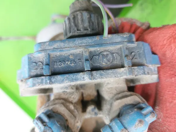 Filtre de dessiccateur d'air Mercedes Atego II 2004-2013 WABCO image 8