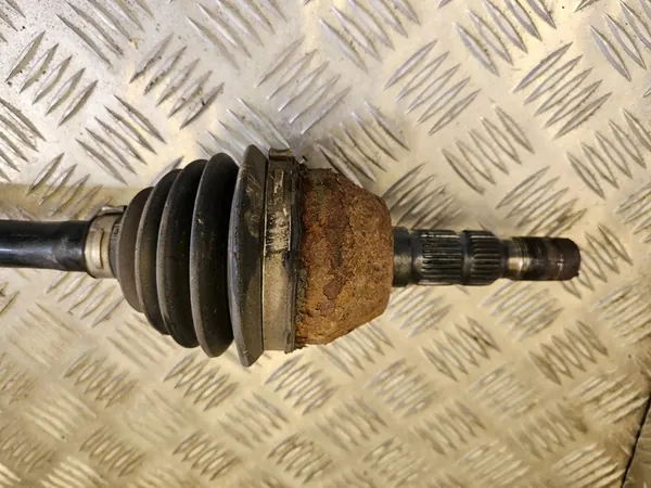 Höger drivaxel Opel Astra III H 1.4 13191326 image 2