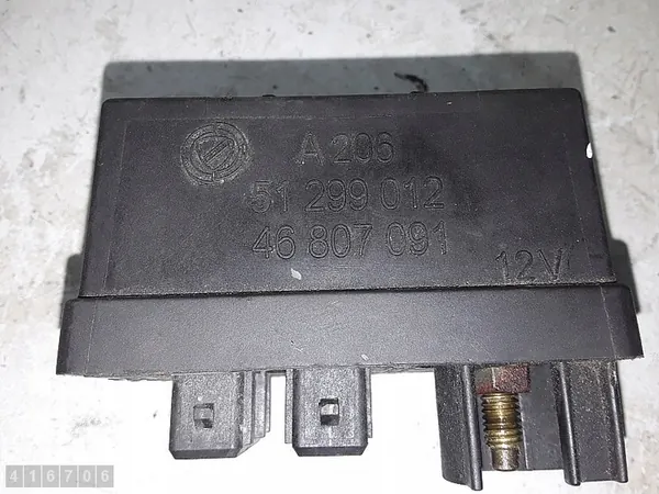 Relé Fiat Stilo 2003 1900JTD 51299012 image 2
