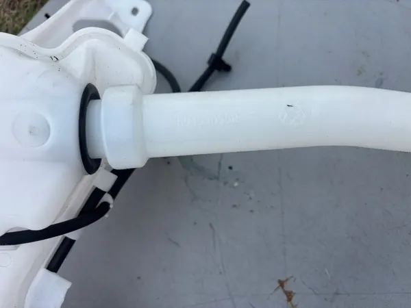 Pesuneste Säiliö RENAULT CLIO V MK5 CAPTUR II 2019- image 2