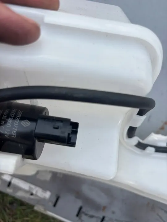 Pesuneste Säiliö RENAULT CLIO V MK5 CAPTUR II 2019- image 4