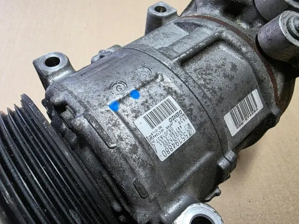 Fiat OE AC-kompressor OEM 55194880 - Grande Punto 1.4 image 3