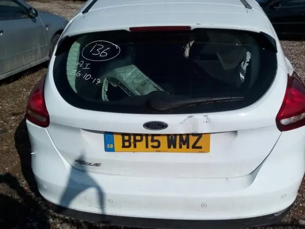 Coletor de escape OEM EIS-2673798 Ford Focus 2015 image 9