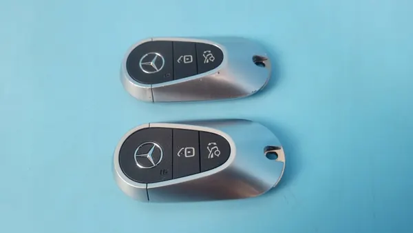 Mercedes EQE nyckelset OEM A2069056205 (2st) image 2