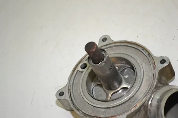 Mercedes Actros MP4 Thermostaat OEM A4732000415 image 3