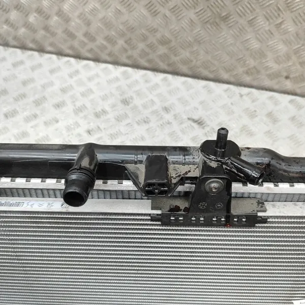 Pièces de refroidissement OEM 9827255780 Peugeot 2008 II image 4