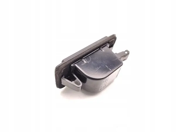 Vauxhall Astra Luz de Placa Traseira 2014 Estate image 4