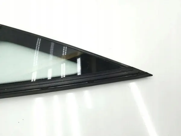 OEM 2579130 Rechte Frontscheibe BMW 2 Gran Tourer image 3