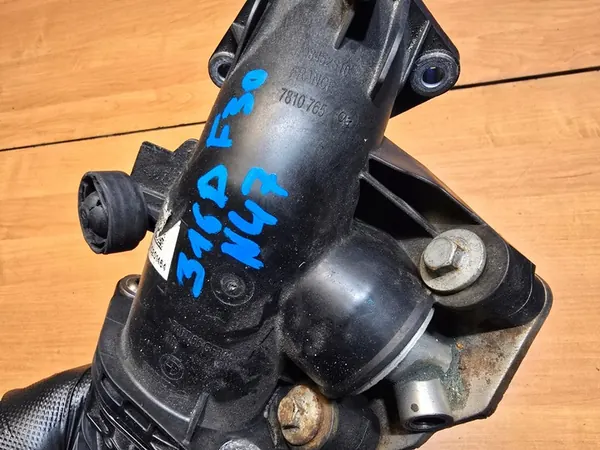 Coletor de admissão BMW F10 F11 2.0D N47 7807991 image 5