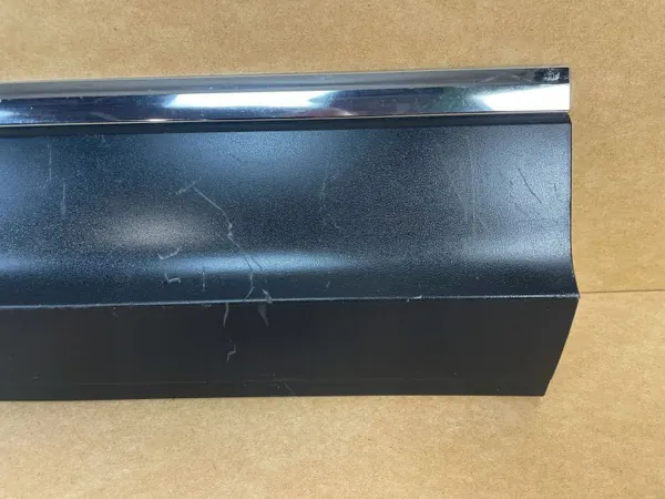 OEM 5NA854939AF Dörrlist Vänster Fram VW Tiguan II image 6