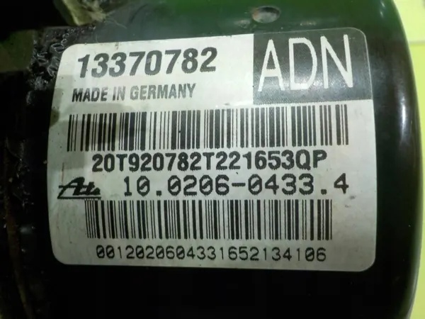 Opel Astra J IV 1.4 B HB 5D 12r ABS-pomp 13370782 image 5