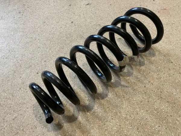 Takajousi OEM 55330GI130 oikea puoli Hyundai Ioniq 5 image 9