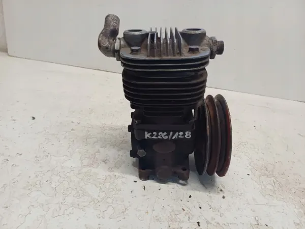 Begagnad luftkompressor OEM 1485100035 för JELCZ STAR image 3