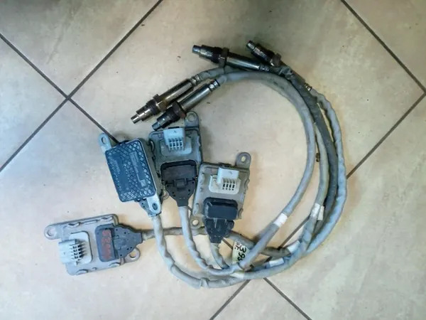 Sensor NOx Renault 227903557R image 4