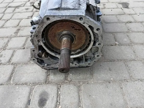 Vaihteisto OEM 52119653AA Jeep Wrangler JK:lle 2.8 CRD image 4