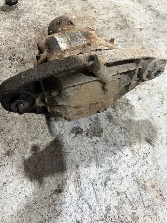Hinterachsdifferential BMW 5 E39 7502391 image 4