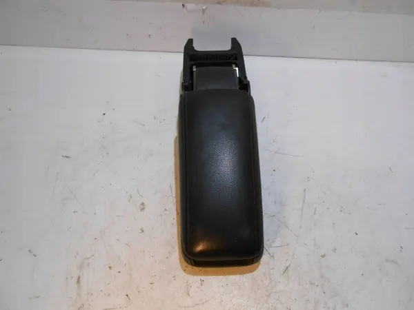 Reposabrazos Skoda Rapid OEM 6V0864207A - Usado image 2