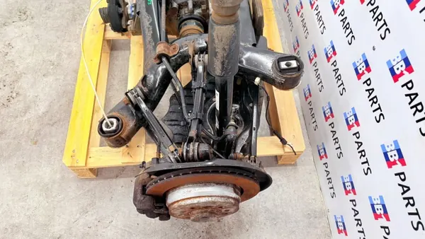OEM 7599475 bakaxel för BMW F30/F31 image 9