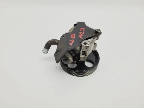 Pompe de direction assistée d'occasion OEM #14239 Peugeot image 4
