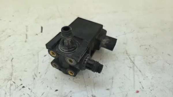 Vanne électromagnétique Volvo FH4 Renault 23439998 image 1