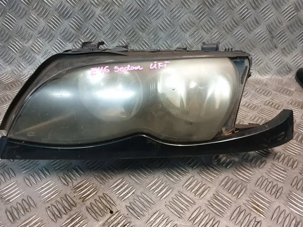Farol dianteiro esquerdo BMW E46 Lift image 3