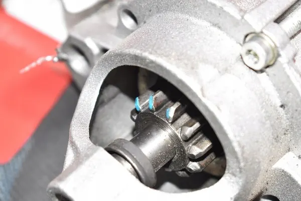 Motor de arranque Peugeot 207 1.4 HDI 06-09 OEM 329014112 image 10