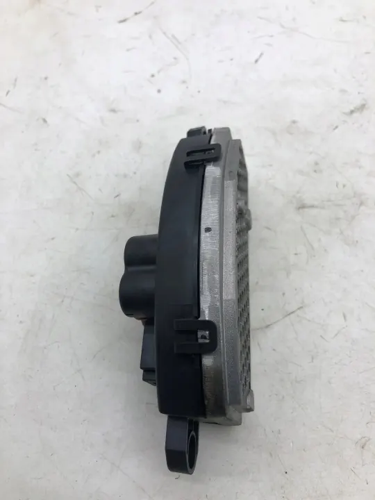 Lämmityspuhaltimen rele Opel Astra L OEM 9837790880 image 3