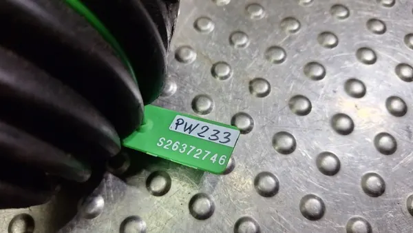 Vasen etupuoliakseli OEM S26372746 VW Polo V:lle image 6