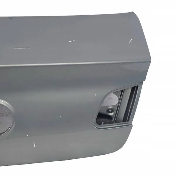 VW Passat B6 Takaluukku Iron Grey LC7Z OEM image 3