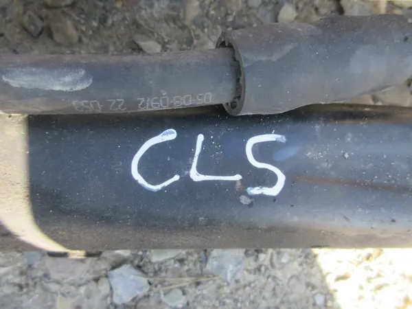 W219 CLS 3.0 D Framhjulsbalk - Begagnad image 5
