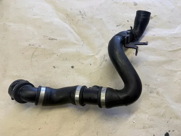 Durite d'eau Porsche OE 7P6122051G pour Cayenne II 3.0D image 5