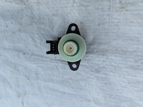 Capteur AdBlue pour Mercedes BMW 98001757 image 1