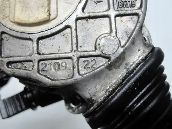Tendeur de courroie alternateur MINI 1.6 B VTI OEM V757101380 image 4