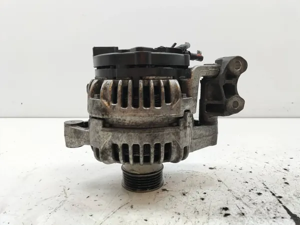 Alternator Opel Zafira II 2.0 Turbo OPC image 5
