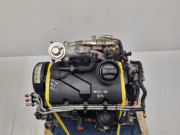 Motor VW 1.9 TDI BKC 105 CV con accesorios OEM ACR1111976 image 3
