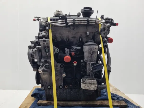 Motor VW 1.9 TDI BKC 105 CV con accesorios OEM ACR1111976 image 4