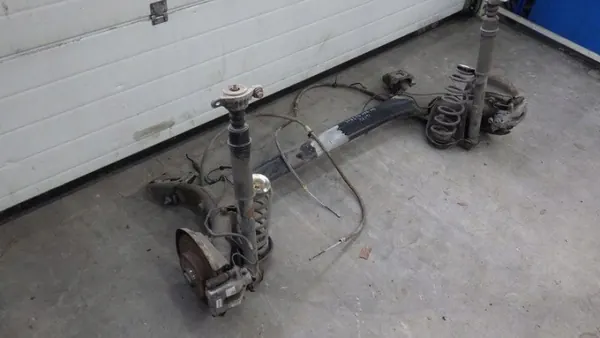 Achterophanging OEM ZAWIESZENIE TYŁ 308 I voor Peugeot image 3