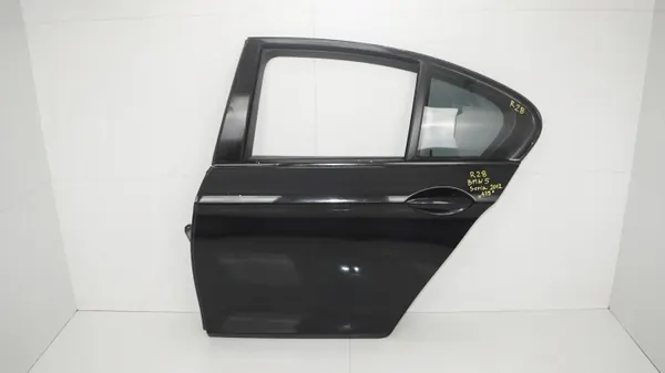 BMW F10 Vänster Bakdörr OEM 360189649 - Begagnad image 2