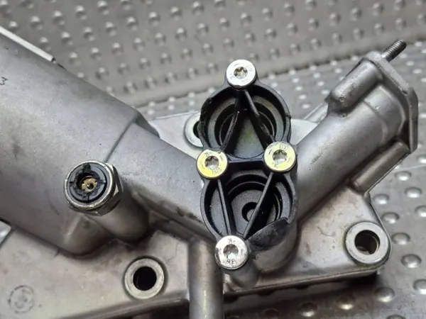 Oljefilterfäste OEM S25165766 för Alfa Romeo image 5